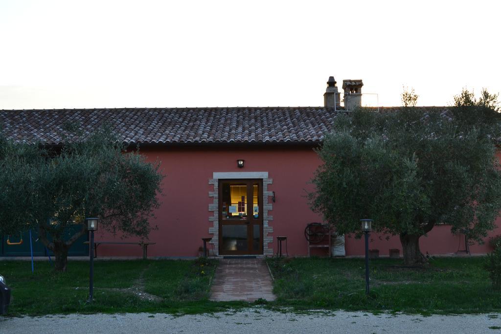 Agriturismo Il Merollo Hotel Todi Esterno foto