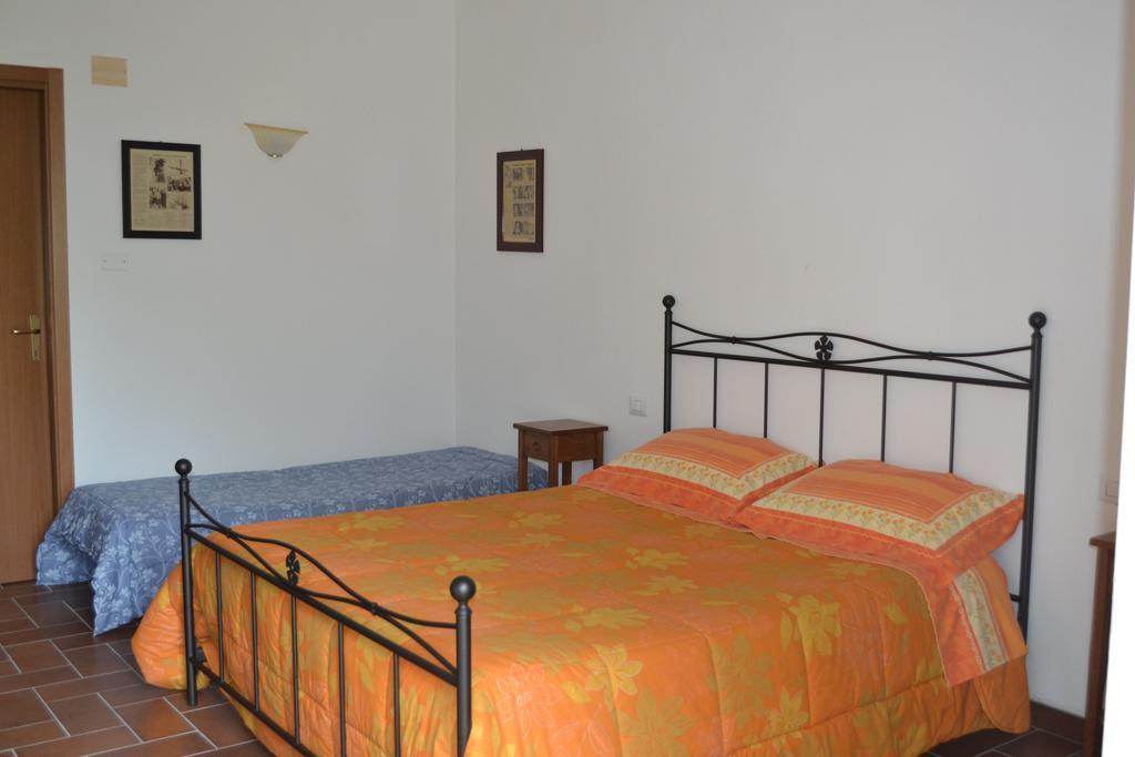 Agriturismo Il Merollo Hotel Todi Esterno foto